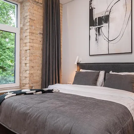 Апартаменты Art Boutique I Old Town W-ac I Cohost Вильнюс