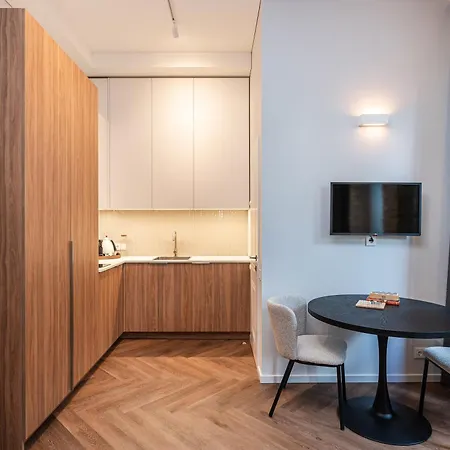 Art Boutique I Old Town W-ac I Cohost * Вильнюс