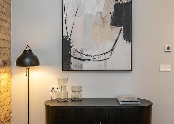 Art Boutique I Old Town W-ac I Cohost Appartement